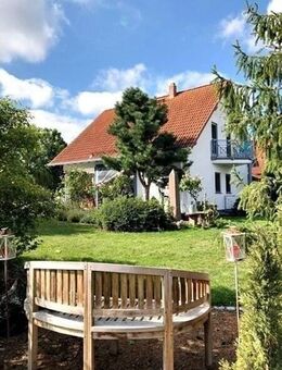 Tolles, freistehendes Haus in Randlage mit tollem Fernblick ! - Castell
