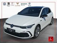 VW Golf, 1.5 VIII eTSI R-LINE BLACK STYLE, Jahr 2023 - Murnau (Staffelsee)