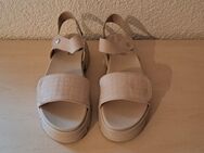 Caprice Damen Sandalen, Leder, Größe 41, beige - Berlin Steglitz-Zehlendorf