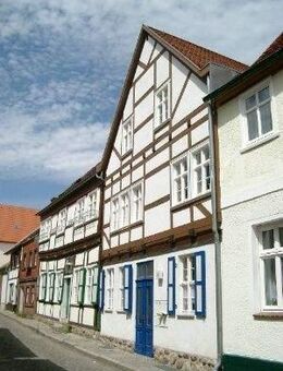 Denkmal, restauriertes Fachwerkhaus, 4 WE - Tangermünde