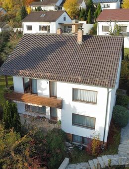 Ein Haus, das mitwächst - nutzbar als großzügiges Einfamilienhaus oder als klassisches Zweifamilienhaus - Kulmbach