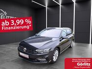 VW Passat Variant, Business R-Line, Jahr 2020 - Kamenz