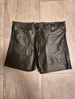 HERREN leder Hose kurz Reißverschluss vorne und hinten Größe 48 - Bochum