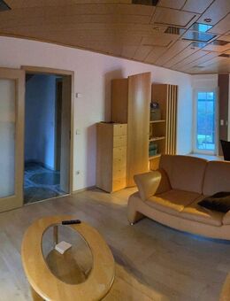 tolles Reihenhaus, ruhige Lage, mit Wintergarten und EBK in Zschornewitz, provisionsfrei - Gräfenhainichen