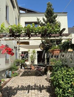 Mehrfamilienhaus in Elsterberg im Verkauf - Herzlichkeit trifft solide Investition - Elsterberg