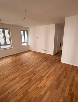 Weißensee: ERSTBEZUG im EIGENEN TOWNHOUSE - 2025: 4-Zi, 3 Etagen, TERRASSE + GARTEN - Berlin