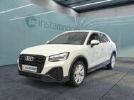 Audi Q2, S line 35 TDI, Jahr 2024 - München