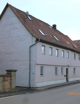 Haus mit Innenhof , Scheune , Werkstadt,Teilsaniert - Fladungen