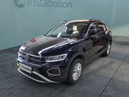 VW T-Roc, 1.0 TSI LIFE ALLWETTER, Jahr 2023 - München