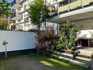 Renovierte, teilmöblierte 2,5 Zimmer Wohnung am Rennweg inkl. Stellplatz mit Wallbox, Terrasse, EBK - Nürnberg