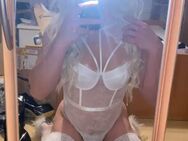 Sissy sucht Domina oder Daddy - Stuttgart