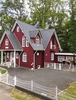 *Design in Reinform - Charakterstark, edel, einzigartig!* - Schönwalde-Glien