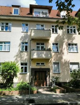 Charmante bezugsfreie Wohnung mit Balkon in ruhiger Lage - Berlin