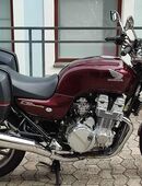 Honda CB750 Seven Fifty mit Koffern und Zubehör in 91757