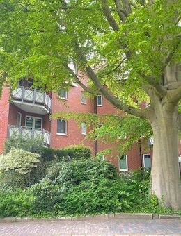 Stade-Innenstadt: außergewöhnliche 4-Zimmer-Wohnung am Burggraben - Stade (Hansestadt)