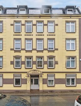 Vermietete 2-Zimmer-Wohnung im 1. Obergeschoss in zentraler Lage von Neumünster als Kapitalanlage - Neumünster