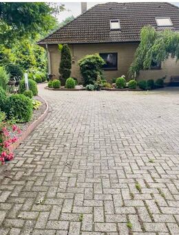 Zweifamilienhaus in herrlicher Ruhe! - Groß Ippener
