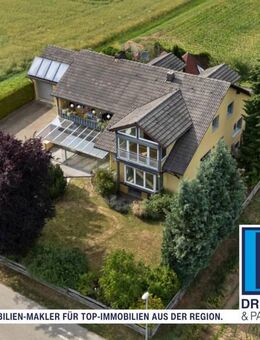 ZFH mit Pool und Salzgrotte auf großem Grundstück - Hitzhofen