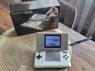 Nintendo DS (1.Generation) im OVP - Model No. NTR-001 - Moers