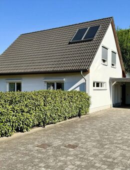 Erstbezug nach umfassender Renovierung-Einfamilienhaus in ruhiger Lage in Schwarzenbek - Schwarzenbek