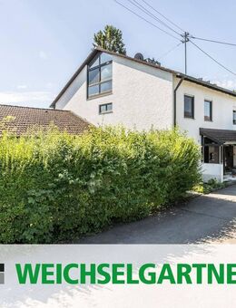 Großzügige Doppelhaushälfte mit sonnigem Garten und geräumiger Doppelgarage - Aschheim