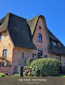 Charmantes Friesenhaus unter Reet mit einer Erdgarage am Keitumer Wattenmeer - Sylt