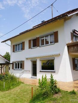 Sofort beziehbares imposantes 1-2 Familienhaus auf großem Grundstück in Marktoberdorf/Leuterschach - Marktoberdorf