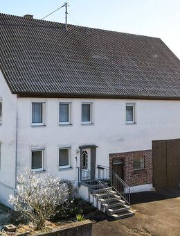 Charmantes Bauernhaus und richtig viel Platz für Fahrzeuge, Lager, und große Hobby`s - Hettingen
