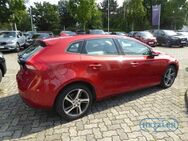 Volvo V40 T3 Navi LED SHZ Klimaautom Multif.Lenkrad - Kassel