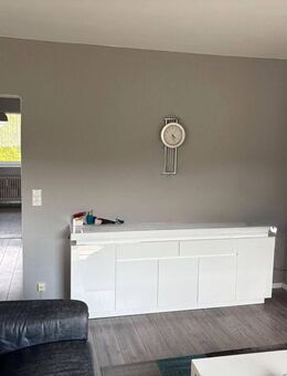 Ganz oben: 3-Zimmer-Wohnung mit Ausblick und Atmosphäre - Verden (Aller)