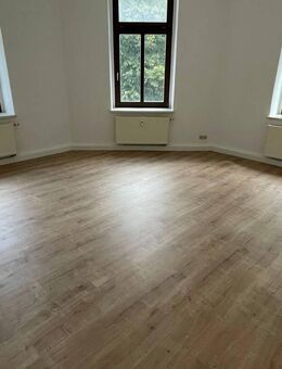 TOP Whg. im 1 OG / schönes Laminat u.v.m. frei ab sofort - Chemnitz