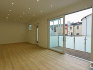 DG-Wohnung: Moderne Eleganz unter historischem Dach - Schweinfurt