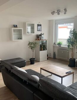 Geräumige 4-Zimmer-Wohnung mit EBK und großer Dachterrasse! - Kaiserslautern