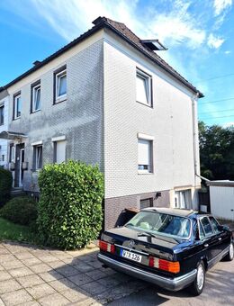 IMWRC – DHH in ruhiger Lage auf den Nordhöhen! Mit zwei Garagen und 7 Stellplätzen! - Wuppertal