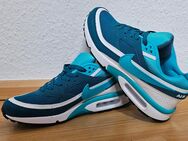 Neu Nike Air Max Classic BW Größe 45 mit Karton - Magdeburg