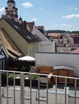 helle 3-Raum-Maisonette-Wohnung mit Einbauküche und Balkon im Herzen von Döbeln - Döbeln