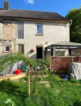 Charmantes Einfamilienhaus mit Garten - saniert und bezugsbereit - Uffenheim