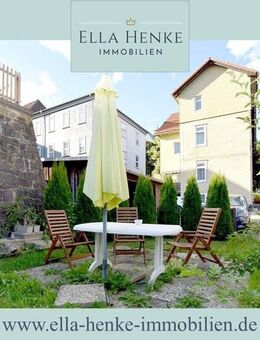 Großzügiges Mehrfamilienhaus mit 3 großen Wohnungen, Garten + 2 Garagen. - Clausthal-Zellerfeld