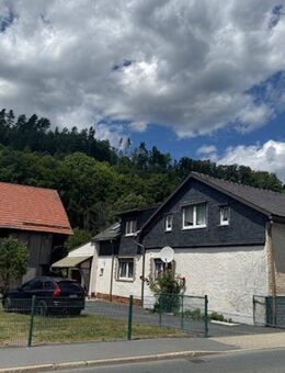 Großes Wohnhaus mit Scheune in Sonneberg - Sonneberg