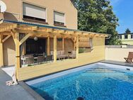 Provisionsfrei! Zwei Einfamilienhäuser, Sauna, Kamin, Pool und viel Garten - Markranstädt