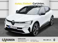 Renault Megane, 8.2 E-Tech ICONIC BAFA inkl Gar 04, Jahr 2023 - Halberstadt