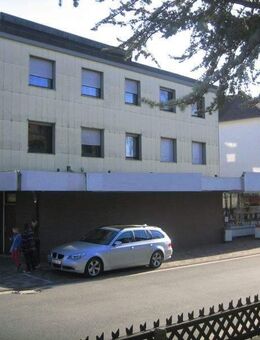 Großzügige 3 Zimmerwohnung im Zentrum von Altenbeken - Altenbeken