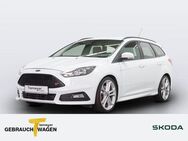 Ford Focus Tunier ST NAVI LM19 RECARO - Bochum