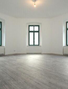 4 Wohnräume + guter Grundriss - Etagenwohnung (1.OG) am innerstädtischen Otto-Buchwitz-Platz - Görlitz