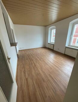 7,2% Mietrendite bei nur 873 € / qm - Solides Mehrfamilienhaus zur Kapitalanlage - Großenhain
