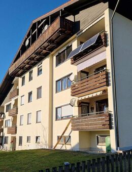 ***viel Platz für die Familie - großzügige 4-Zimmer-ETW in ruhiger Lage*** - Böbrach