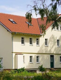 Historisches Anwesen mit großem Gestaltungsspielraum in Hellingen - Hellingen