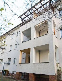 Helle 2-Zimmer-Wohnung mit Balkon - frisch renoviert in Leipzig-Möckern - Leipzig