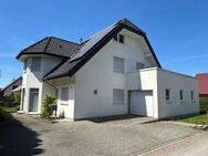 Gepflegtes und geräumiges Einfamilienhaus in Warburg - Warburg (Hansestadt)