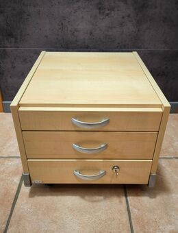 Schreibtisch Container, Bürocontainer der Firma paidi - Birresborn